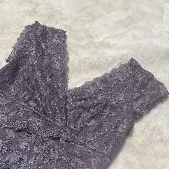 Marina Grey Lace Midi Dress | Elegant Cocktail & Wedding Guest Style Size 4 - Picture 5 of 11